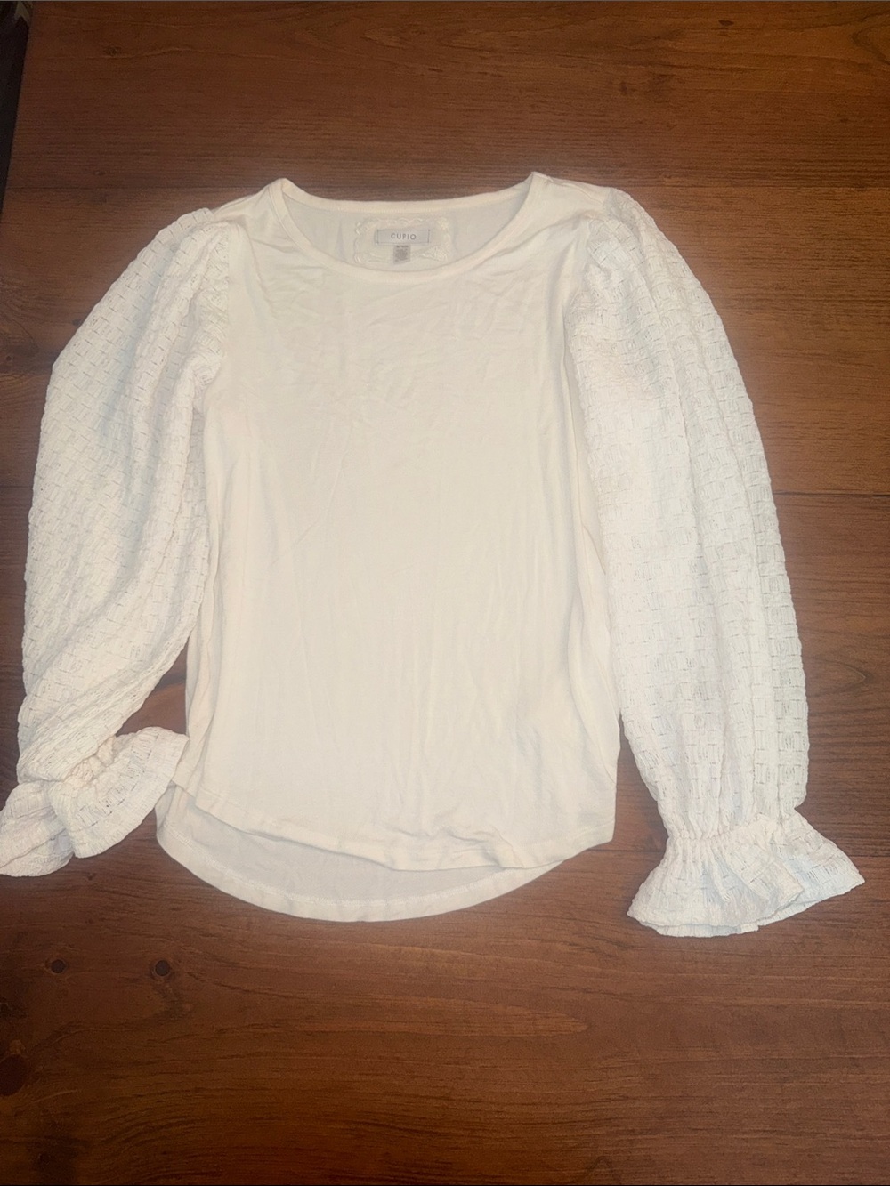 Cupio Cream Puff Sleeve Blouse